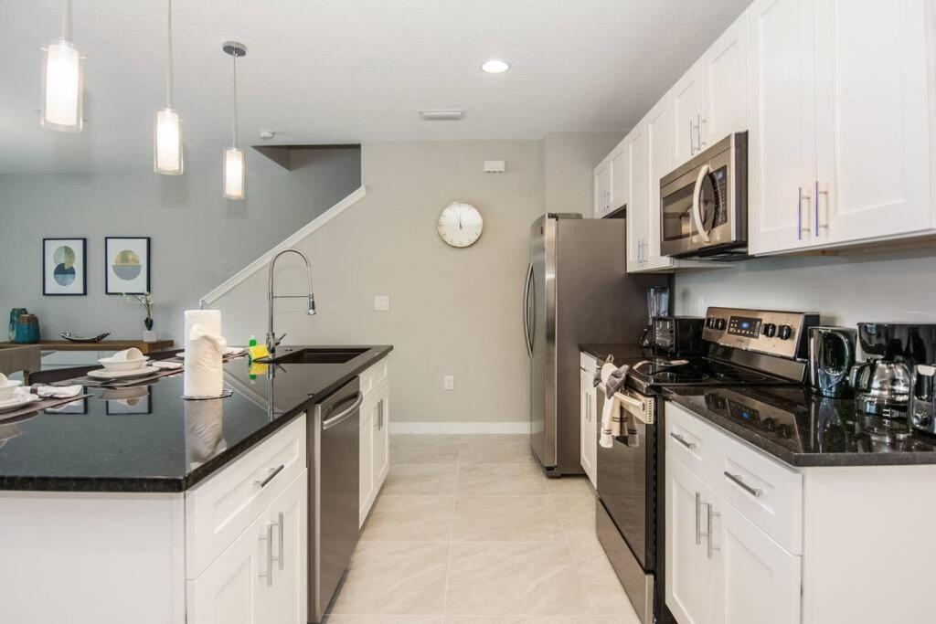 Beautiful Four Bedrooms Townhouse With Splash Pool At Le Reve Resort Kissimmee Kültér fotó